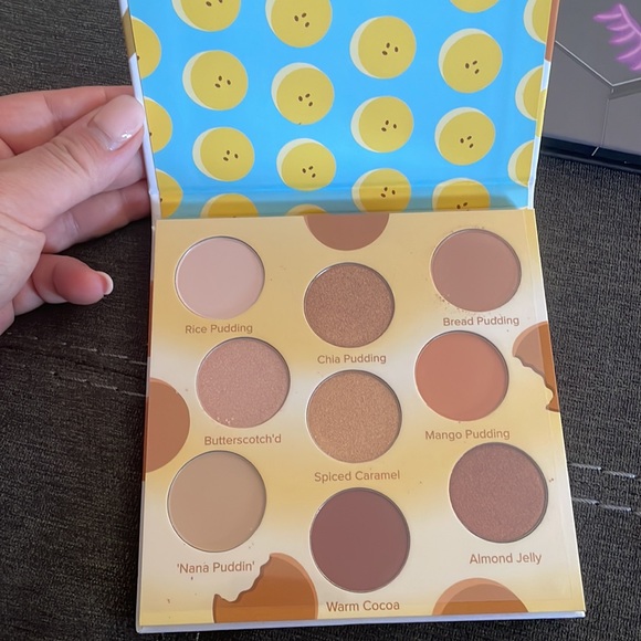 Eyeshadow bundle - Picture 2 of 4